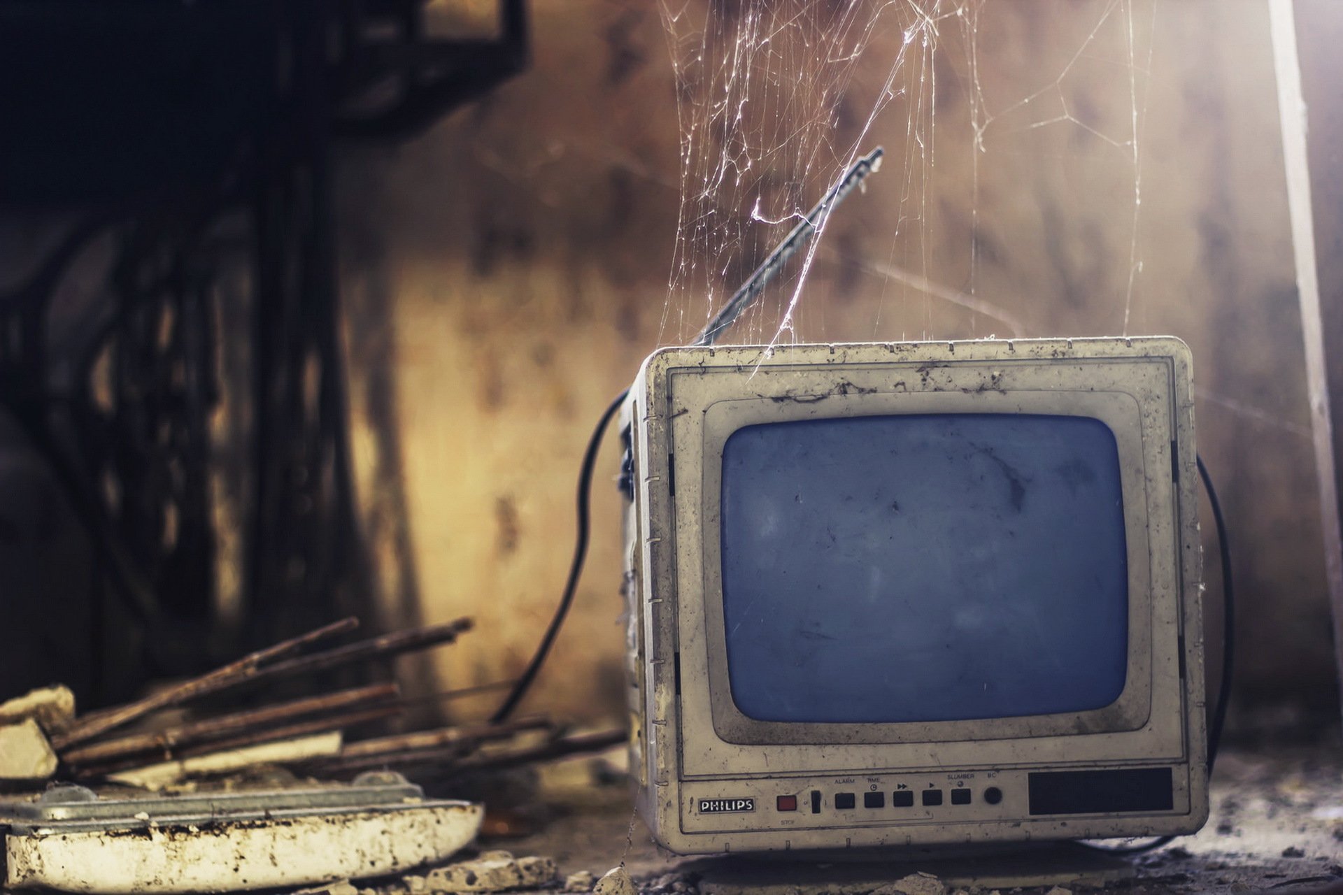 Старый телевизор без смс