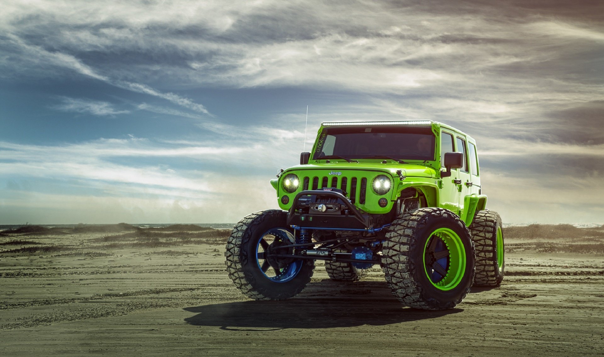 Jeep wrangler пустыня песок загрузить