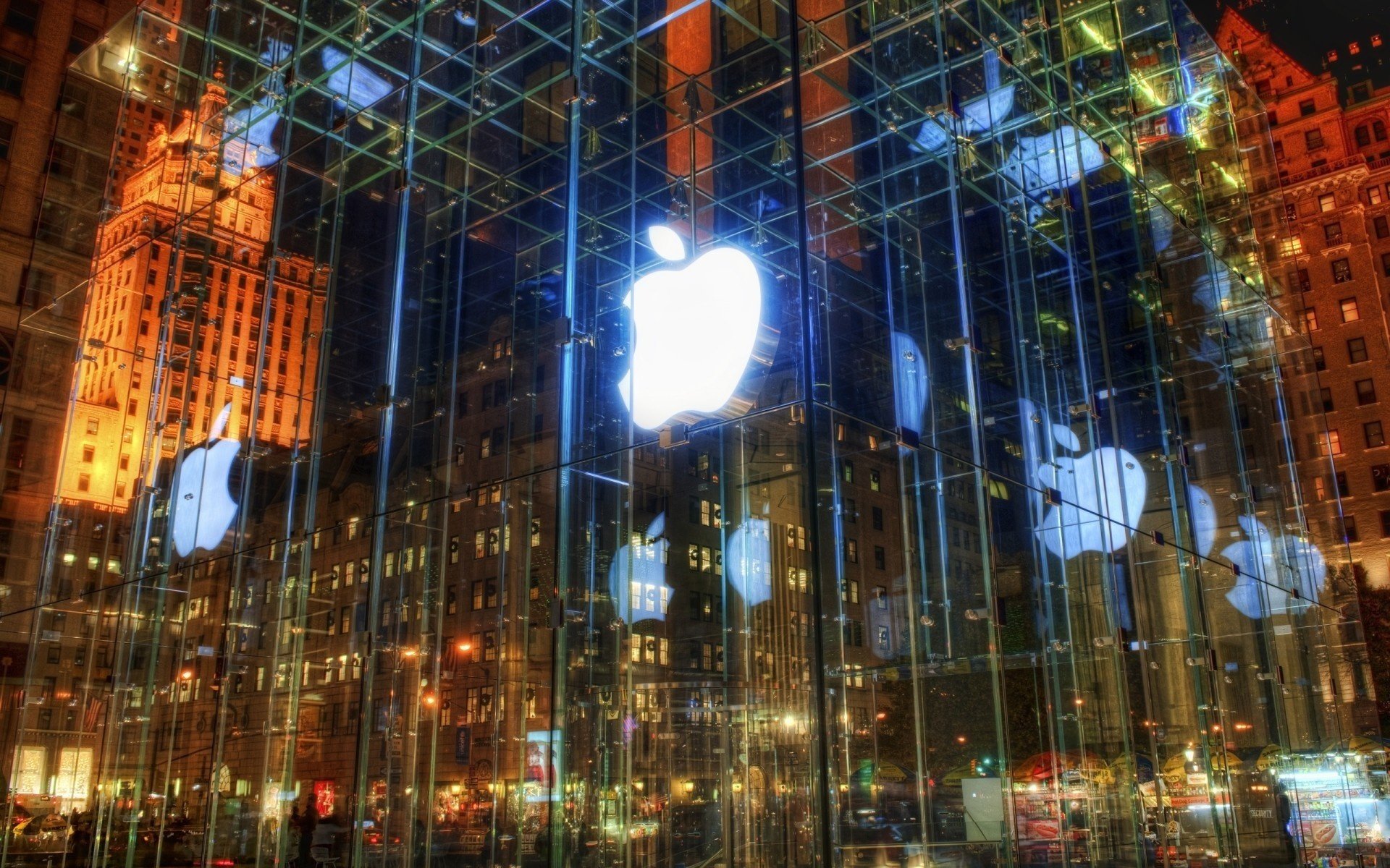 Светящаяся, зеркальная витрина с логотипом apple