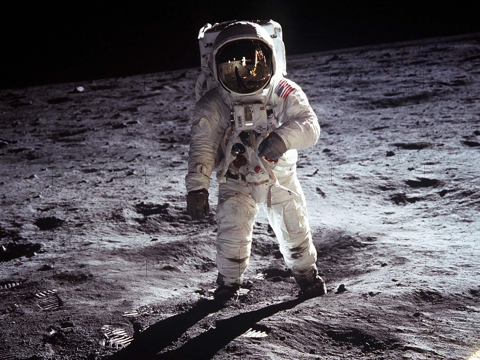 аполлон 11 луна космонавт