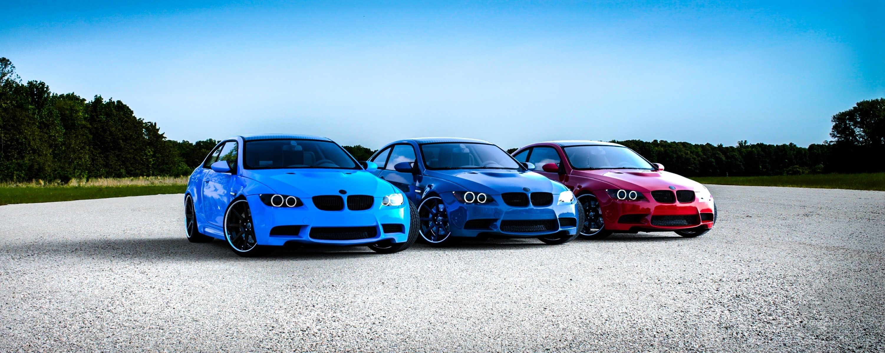 синий автомобиль BMW E92 M3 скачать