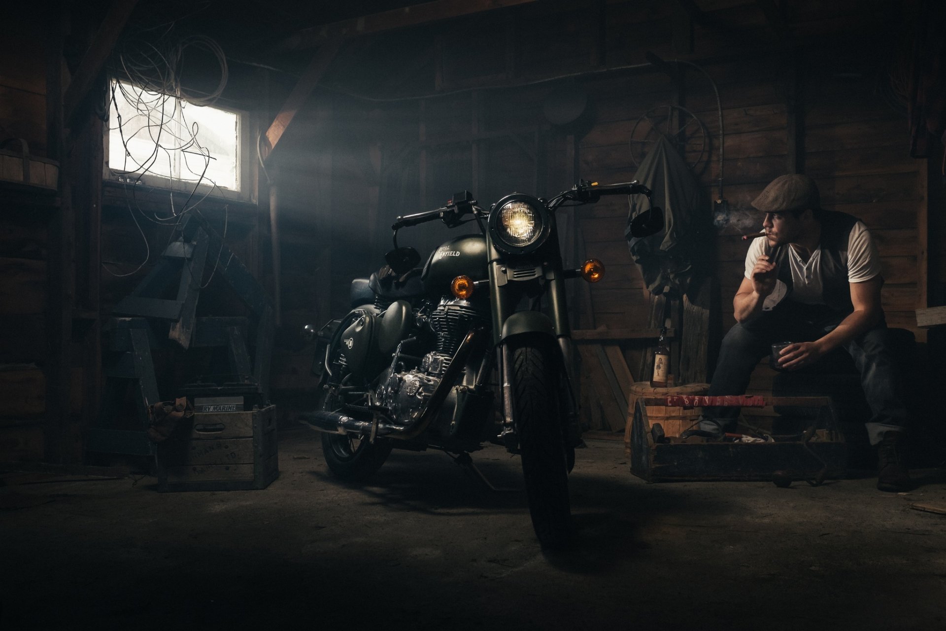 мотоцикл черный гараж скачать