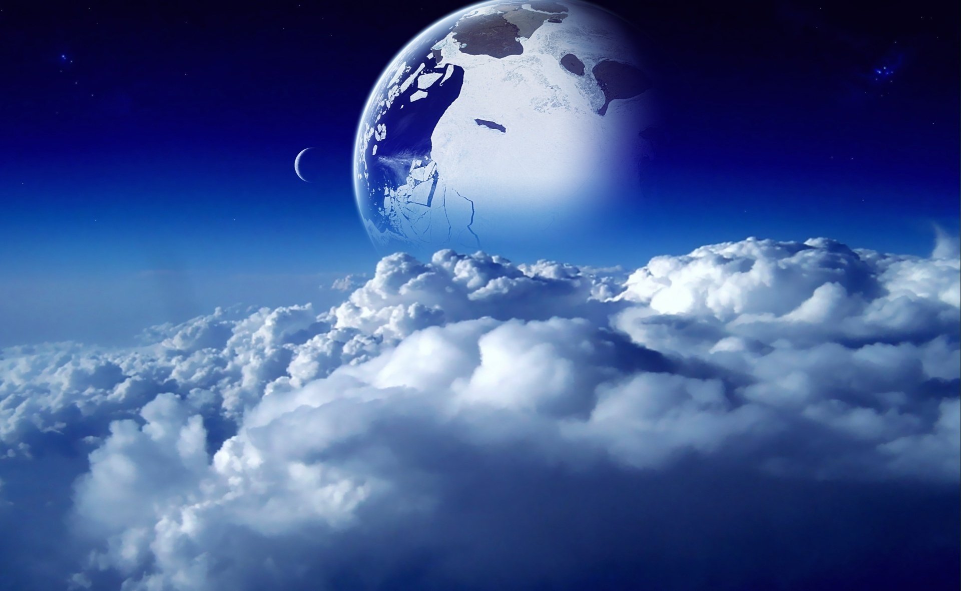 Планета на фоне космических бело-голубых облаков
