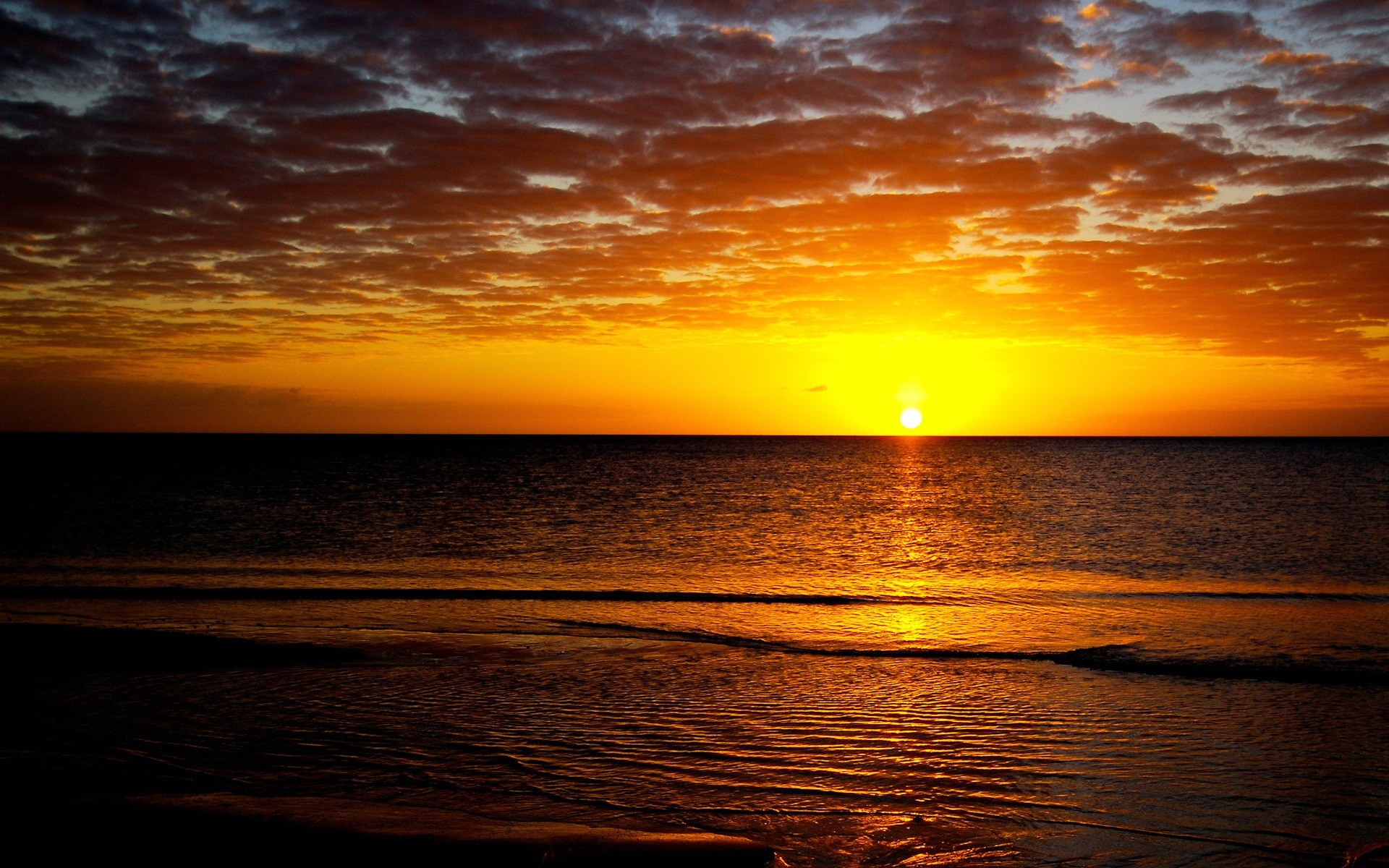 Картинки заката. Закат на море. Море солнце. Нежный закат на море. Красивый закат фото.