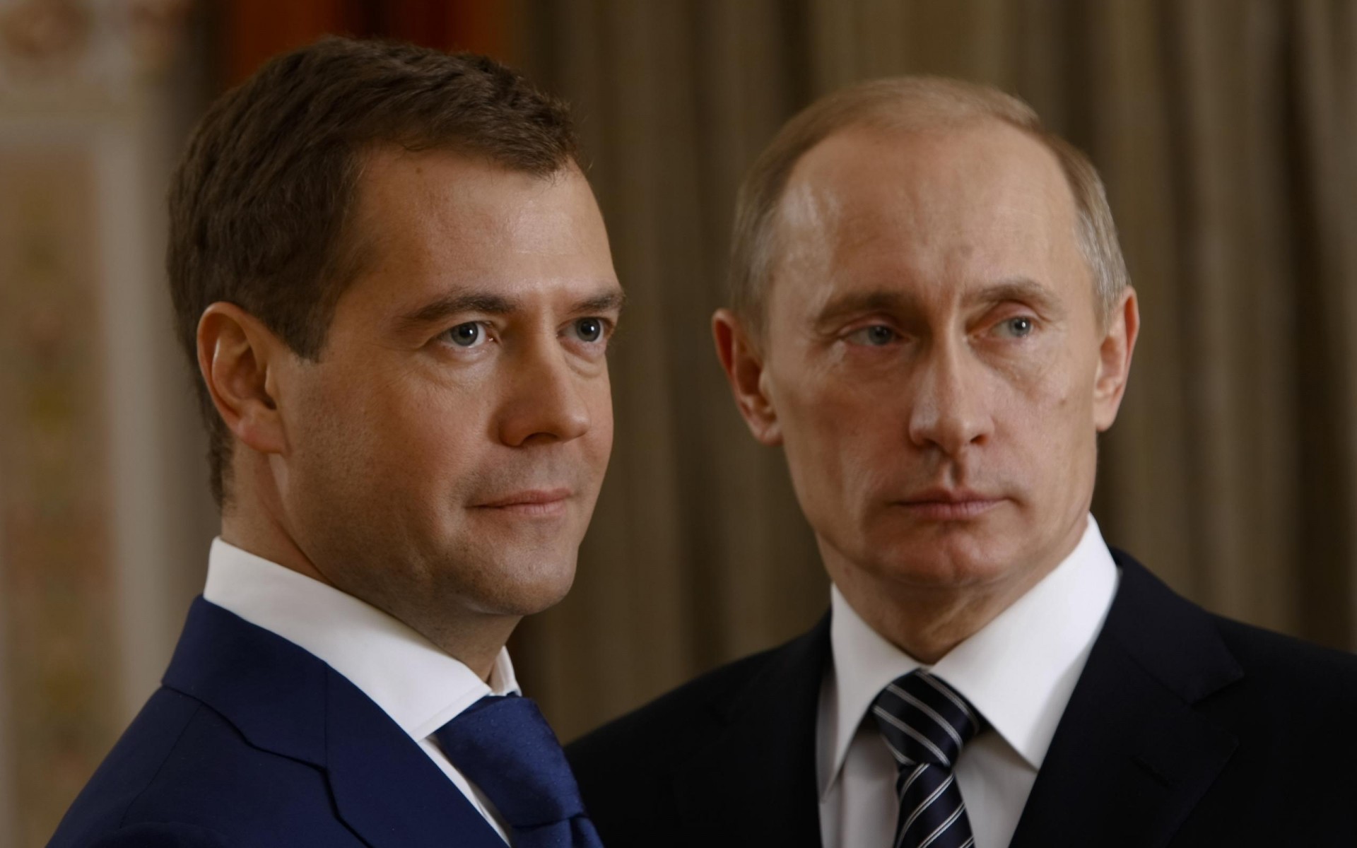 путин медведев президент премьер-министр россия взгляд политика