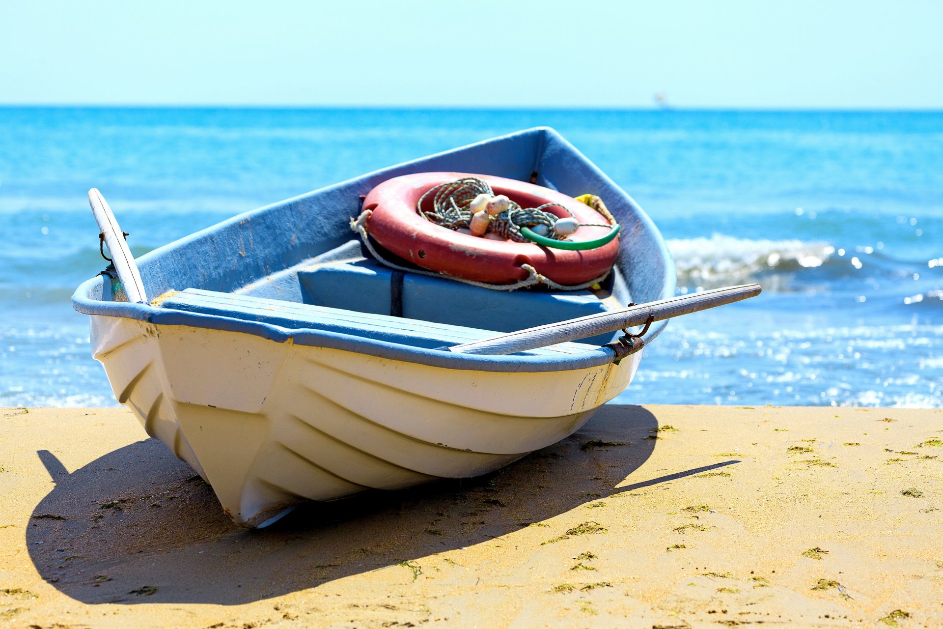природа лето море камни лодка бесплатно
