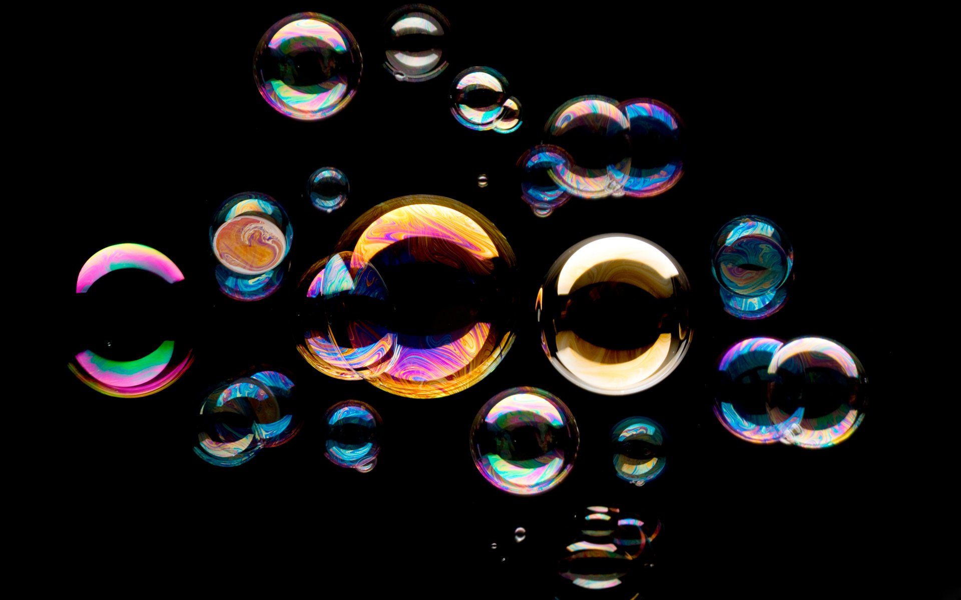 Заставка на рабочий стол пузыри