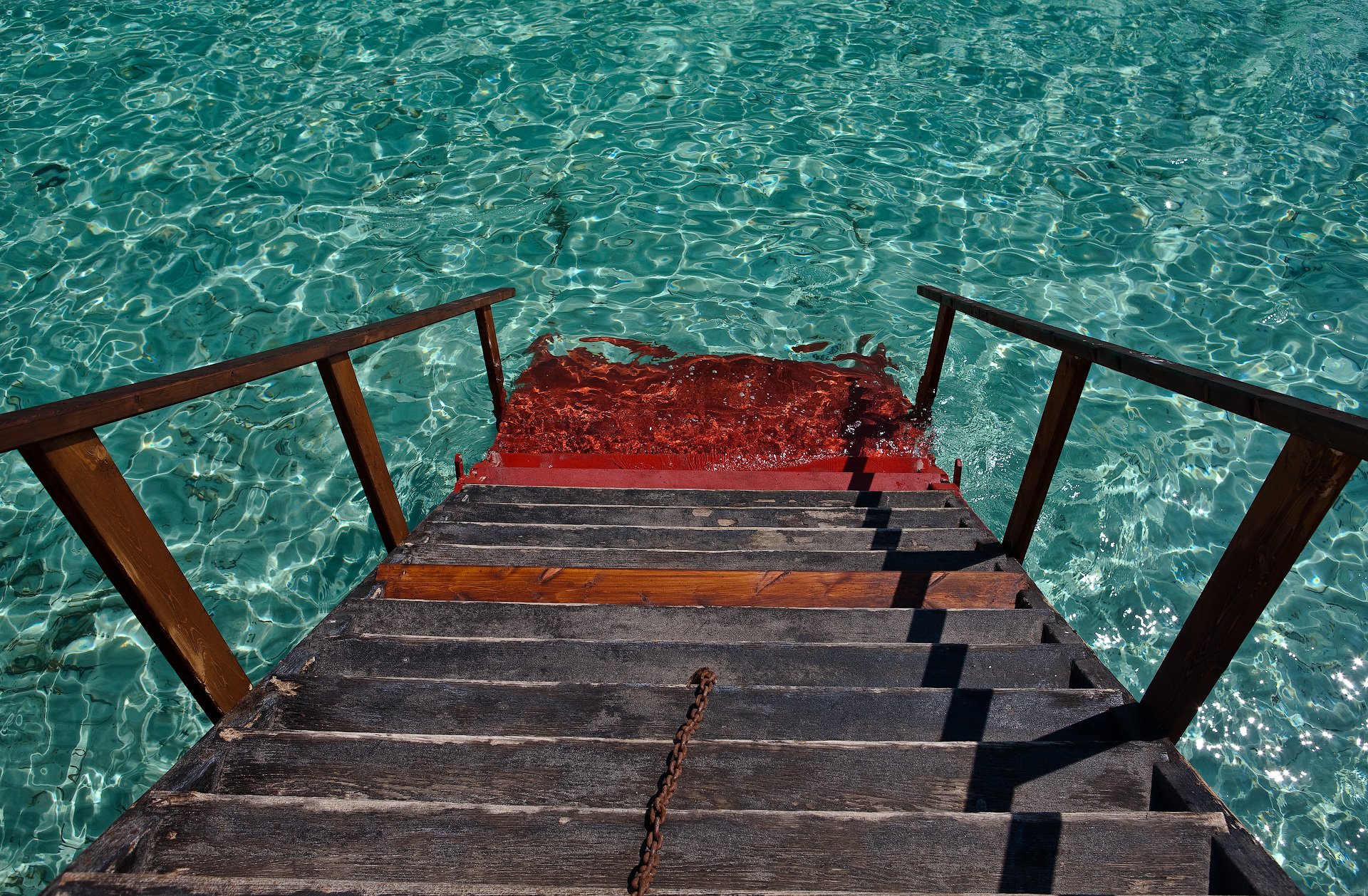 Лестницы в море