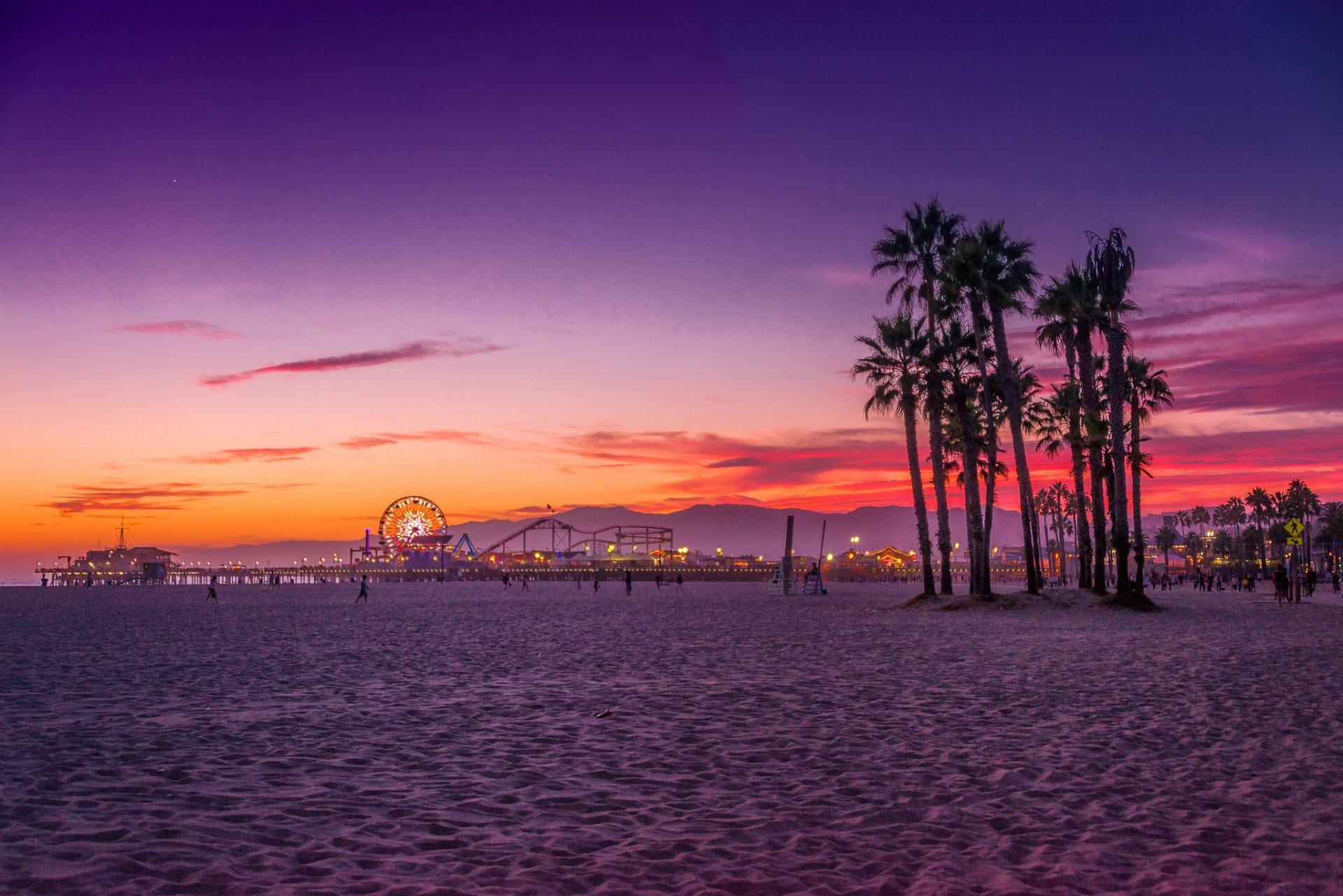 los angeles All the best things to do in los angeles, california, including art shows and exhibits, festivals, conventions, sports games and theater bonus: free events. los angeles All the best things to do in los angeles, california, including art shows and exhibits, festivals, conventions, sports games and theater bonus: free events.