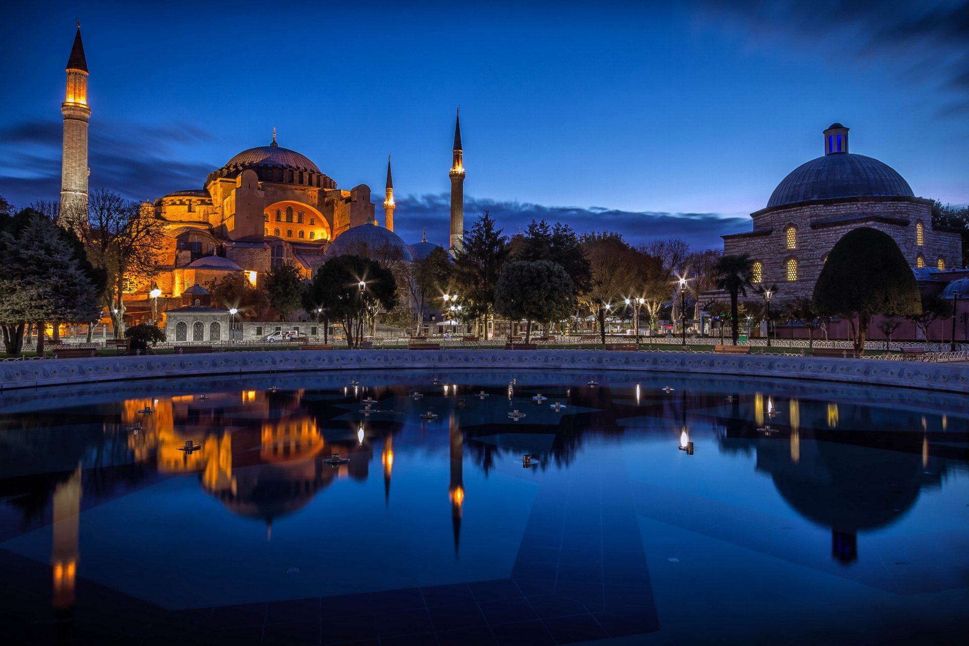 Ночной Истанбул бесплатно