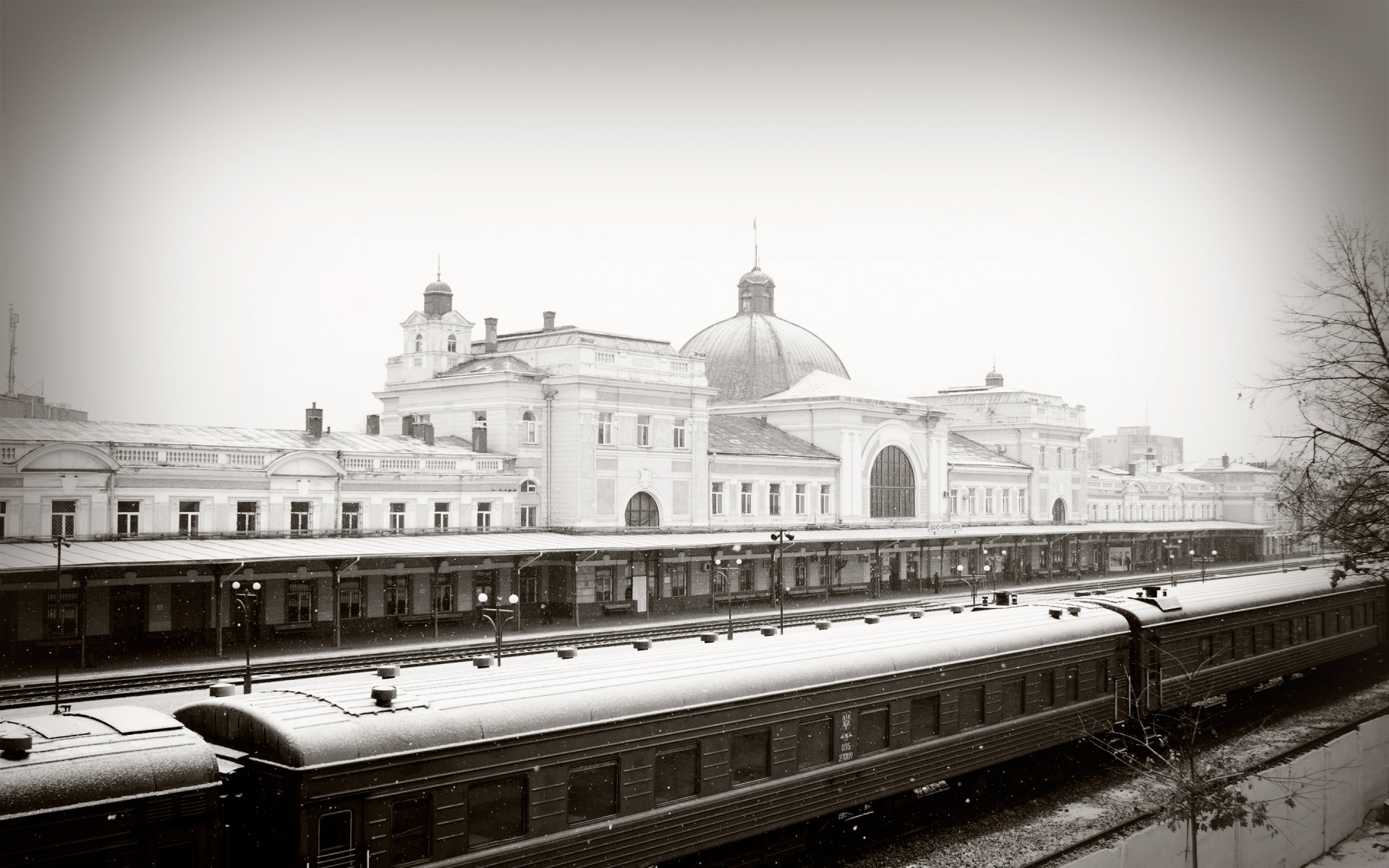 вокзал поезд железная дорога снег зима ивано-франковск