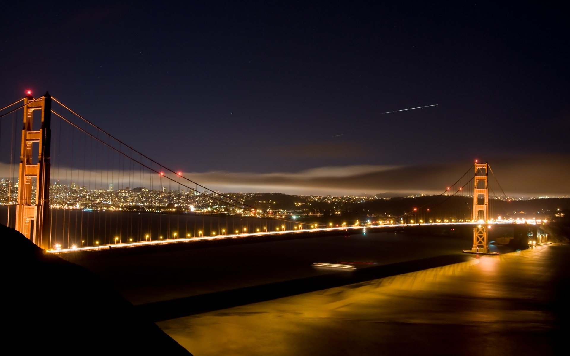 Мост в ночных огнях без смс