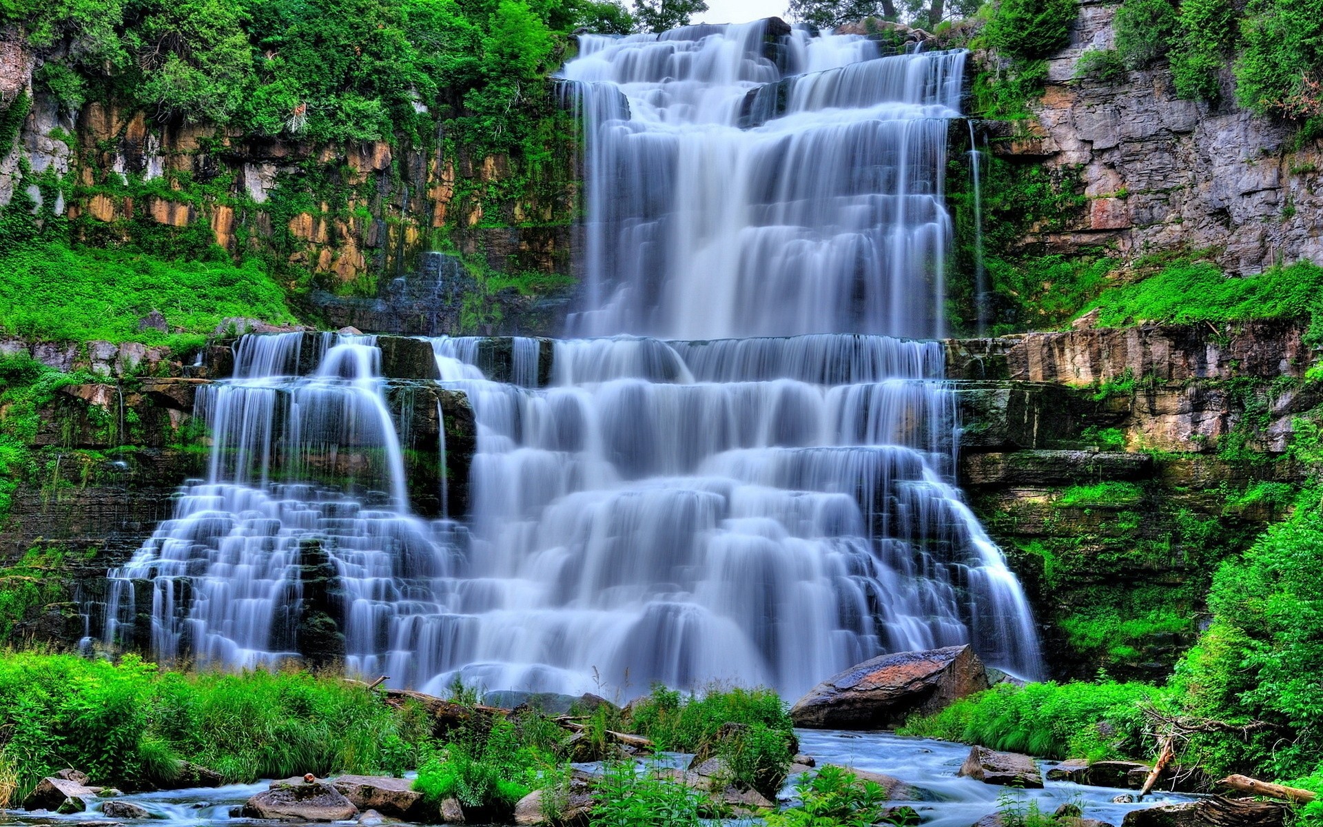 Обои для телефона вода водопад зелень природа