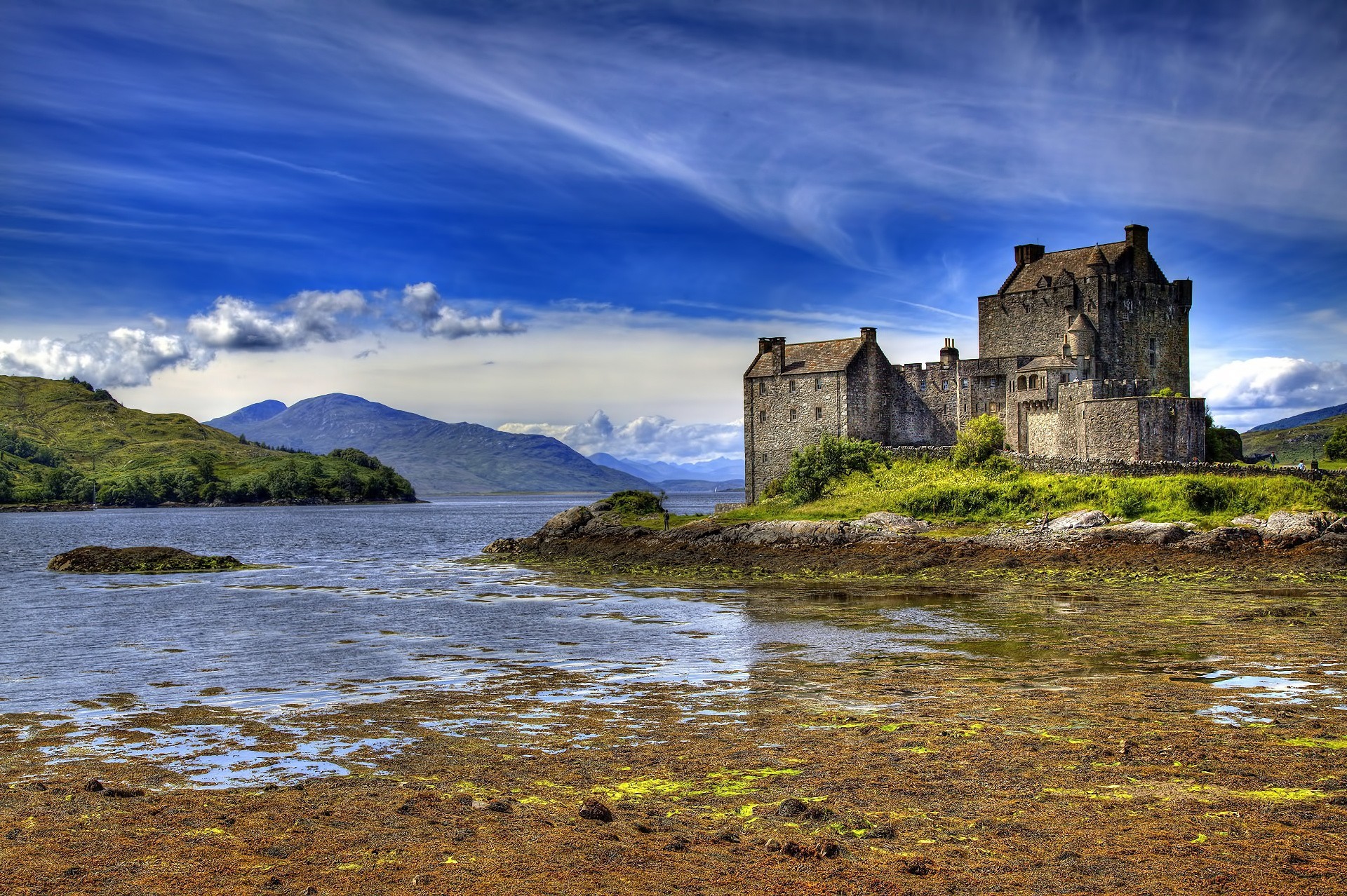 Шотландия. Замок Эйлен-Донан, Великобритания. Замок Эйлен-Донан, Шотландия Западная Европа. Замок хайленд Шотландия. Замок Эмброуз Шотландия.