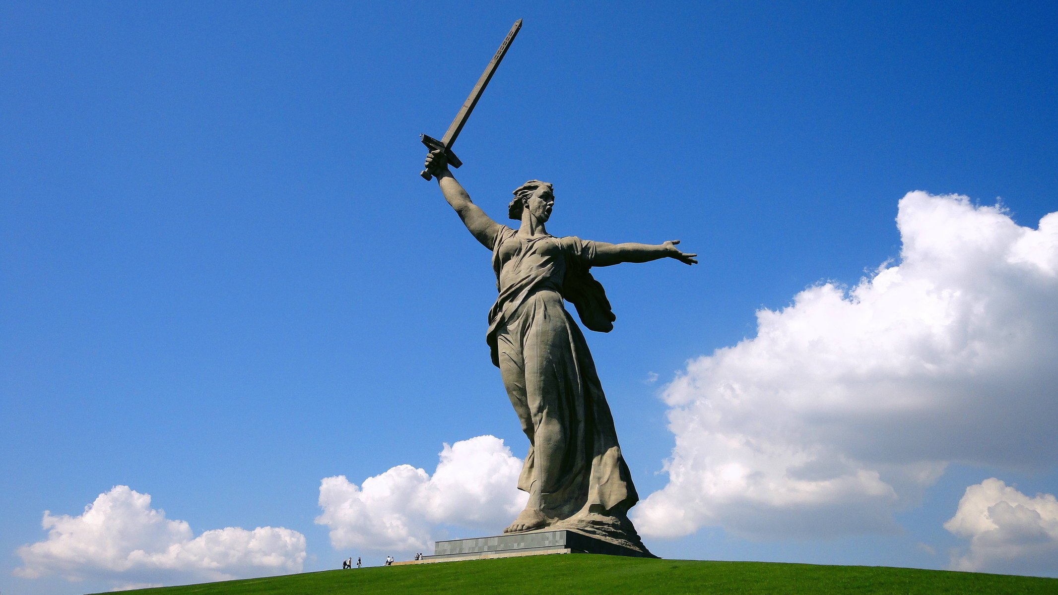 Статуя Родина мать в России
