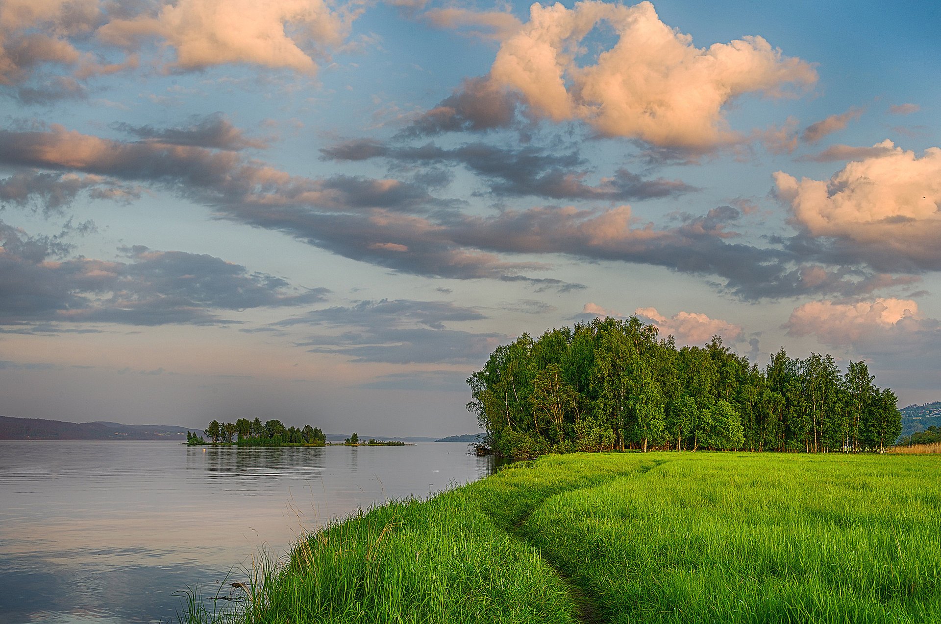 Волга озеро