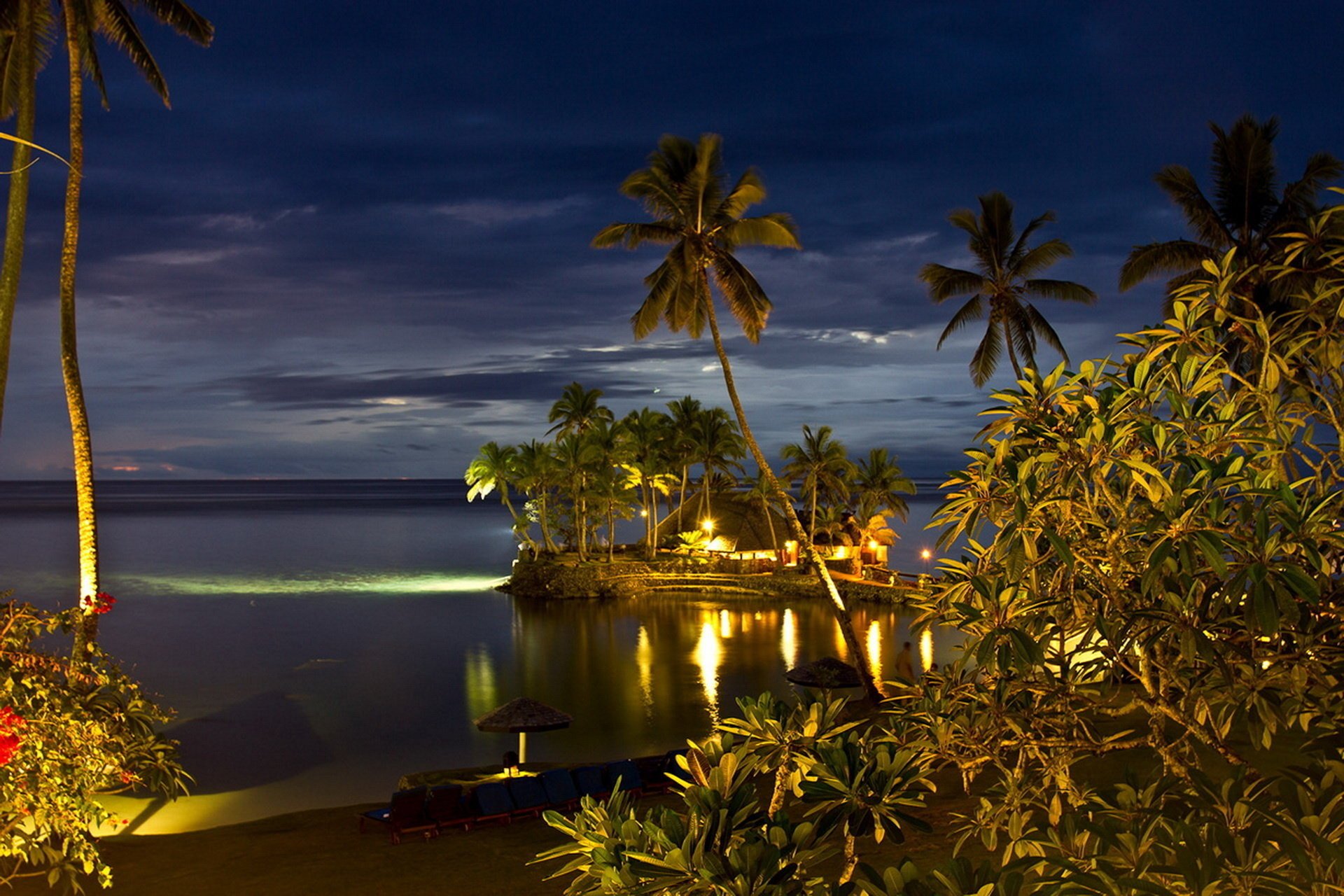 Вид на океан с побережья Фиджи