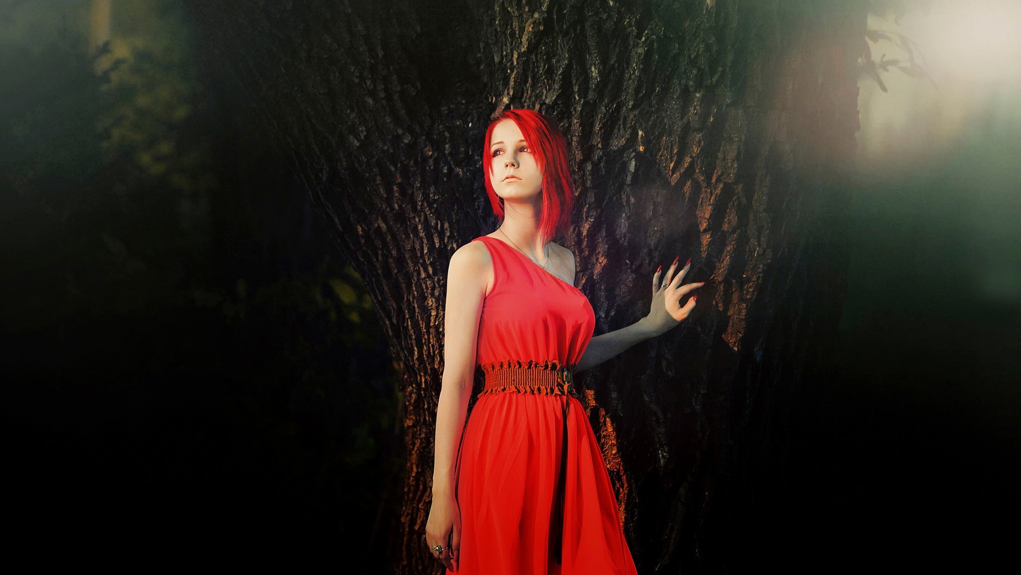 девушка платье красное волосы бесплатно