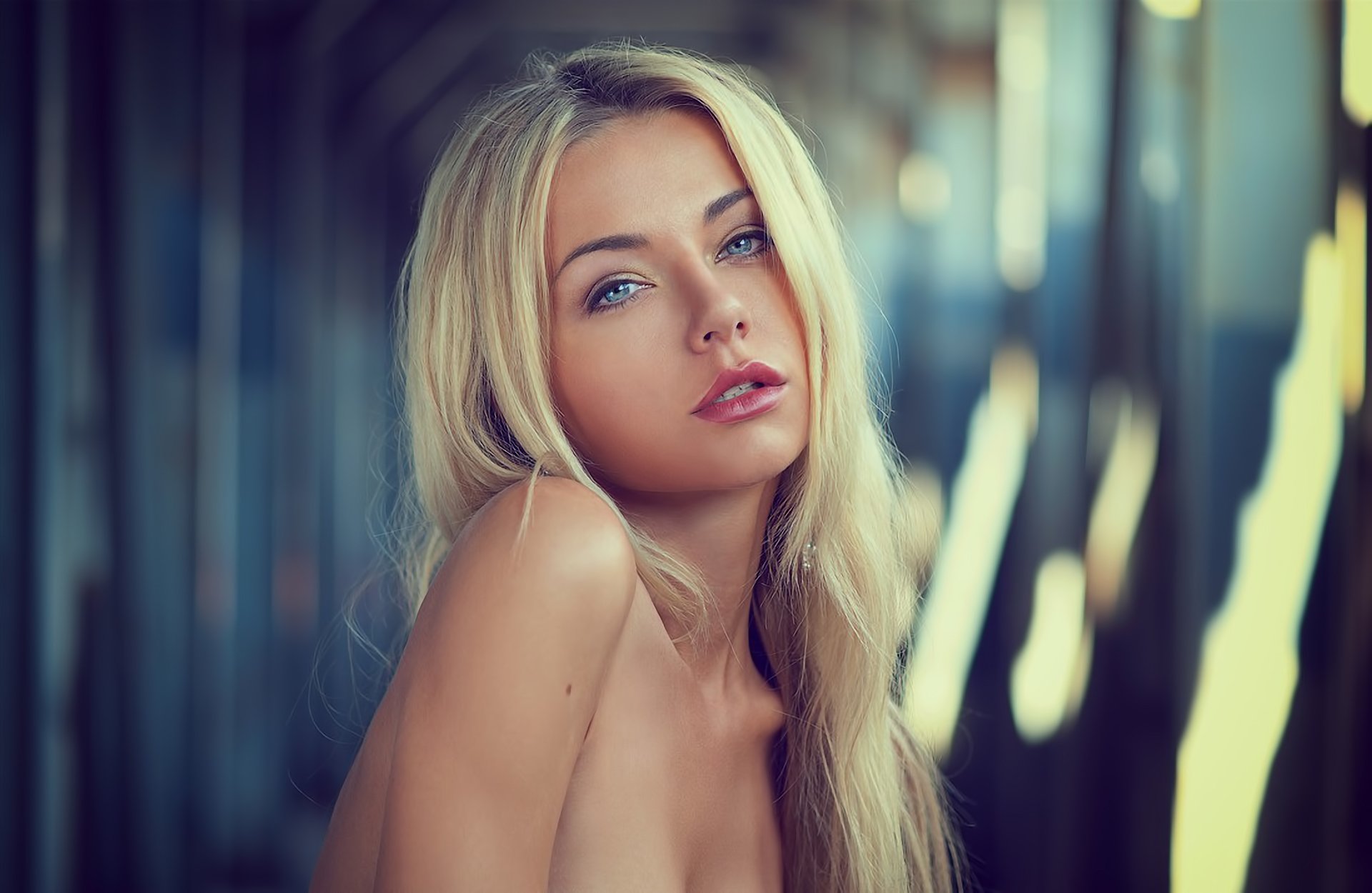 Amazingly beautiful blonde teen girl