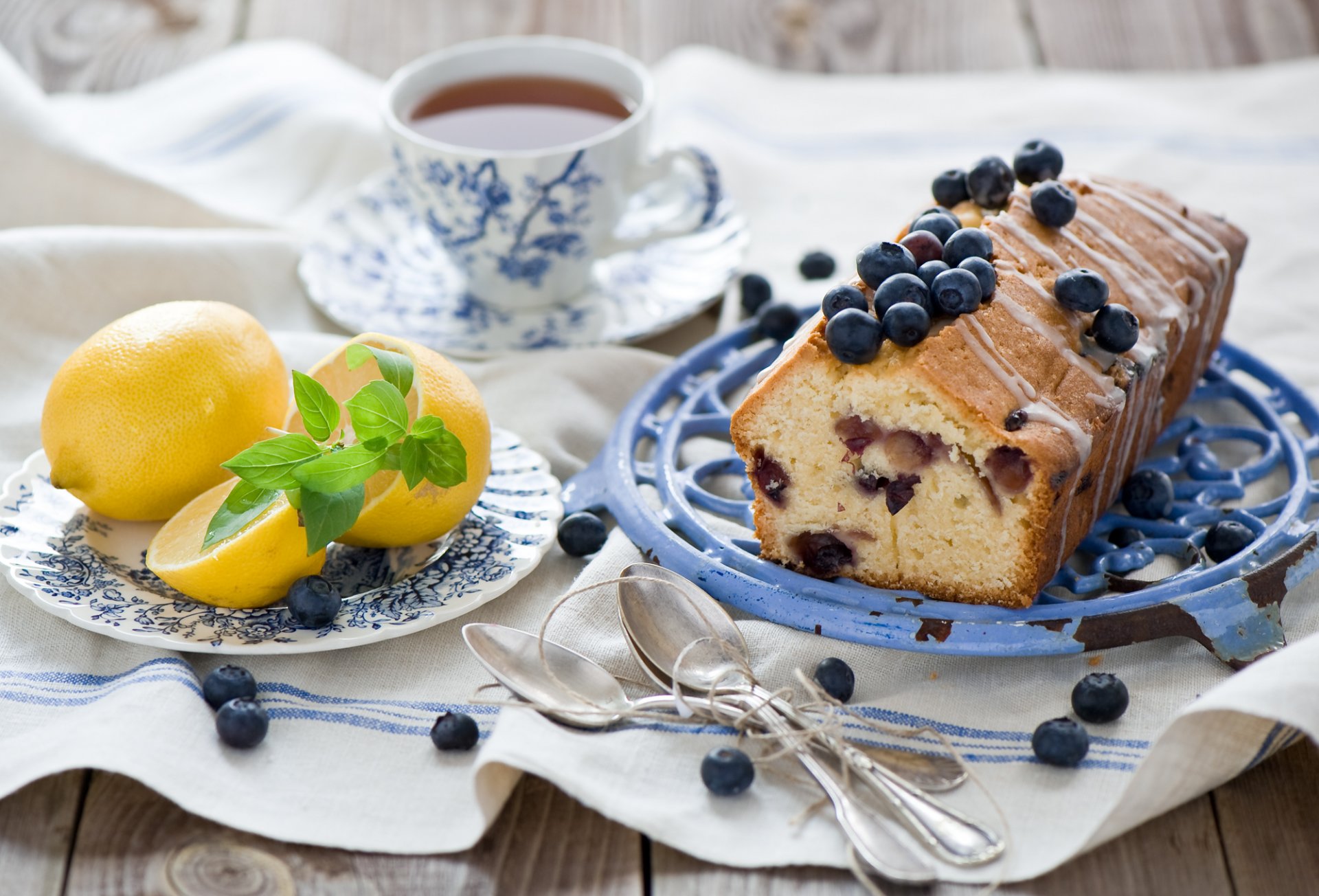 Картинки с десертами и чаем