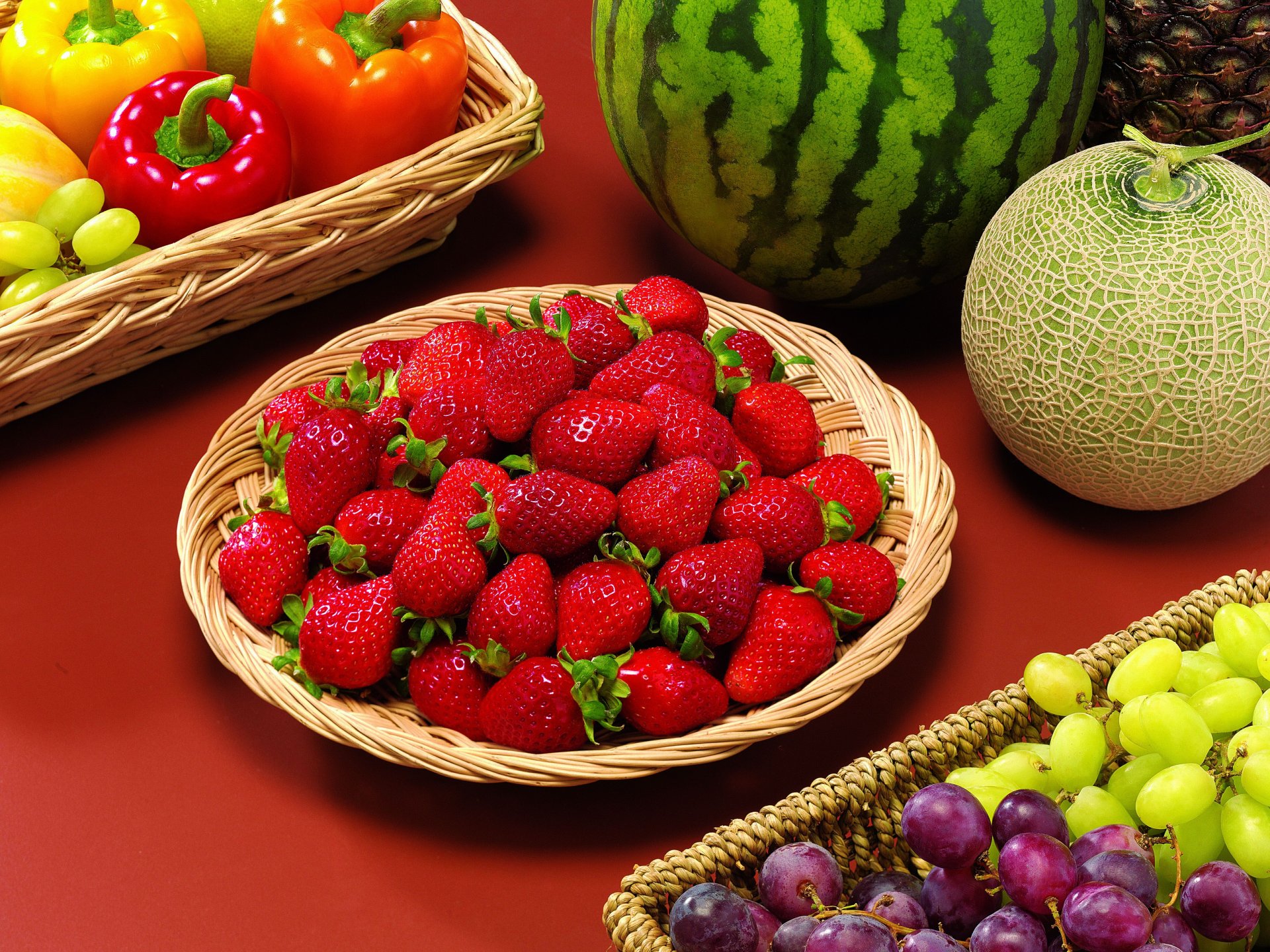 Еда фрукты корзина яблоки арбуз Food fruit basket apples watermelon бесплатно