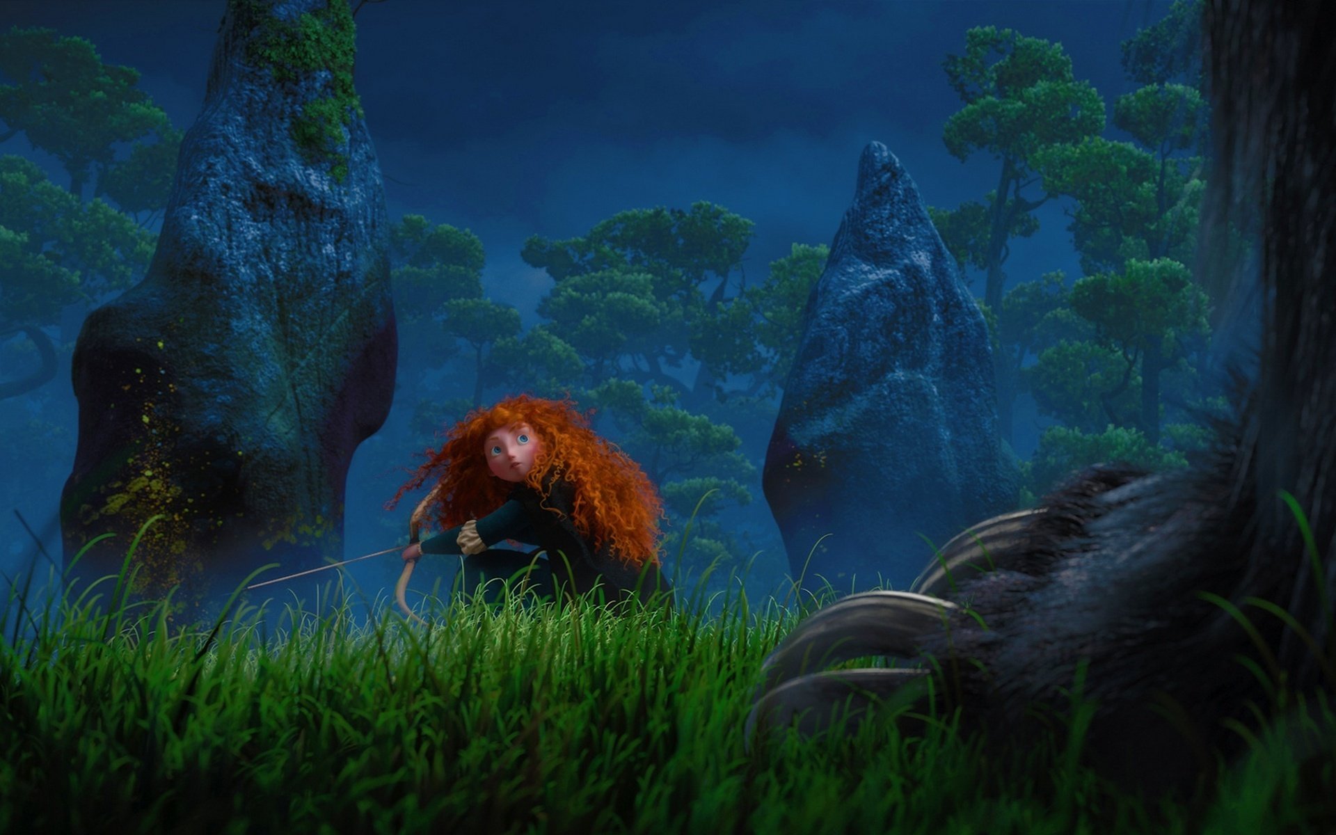 фильм дисней pixar шотландия принцесса арчер мерида красные волосы лес вечер храбрая сердцем мультфильм пиксар рыжая девушка лучница воин дольмены деревья