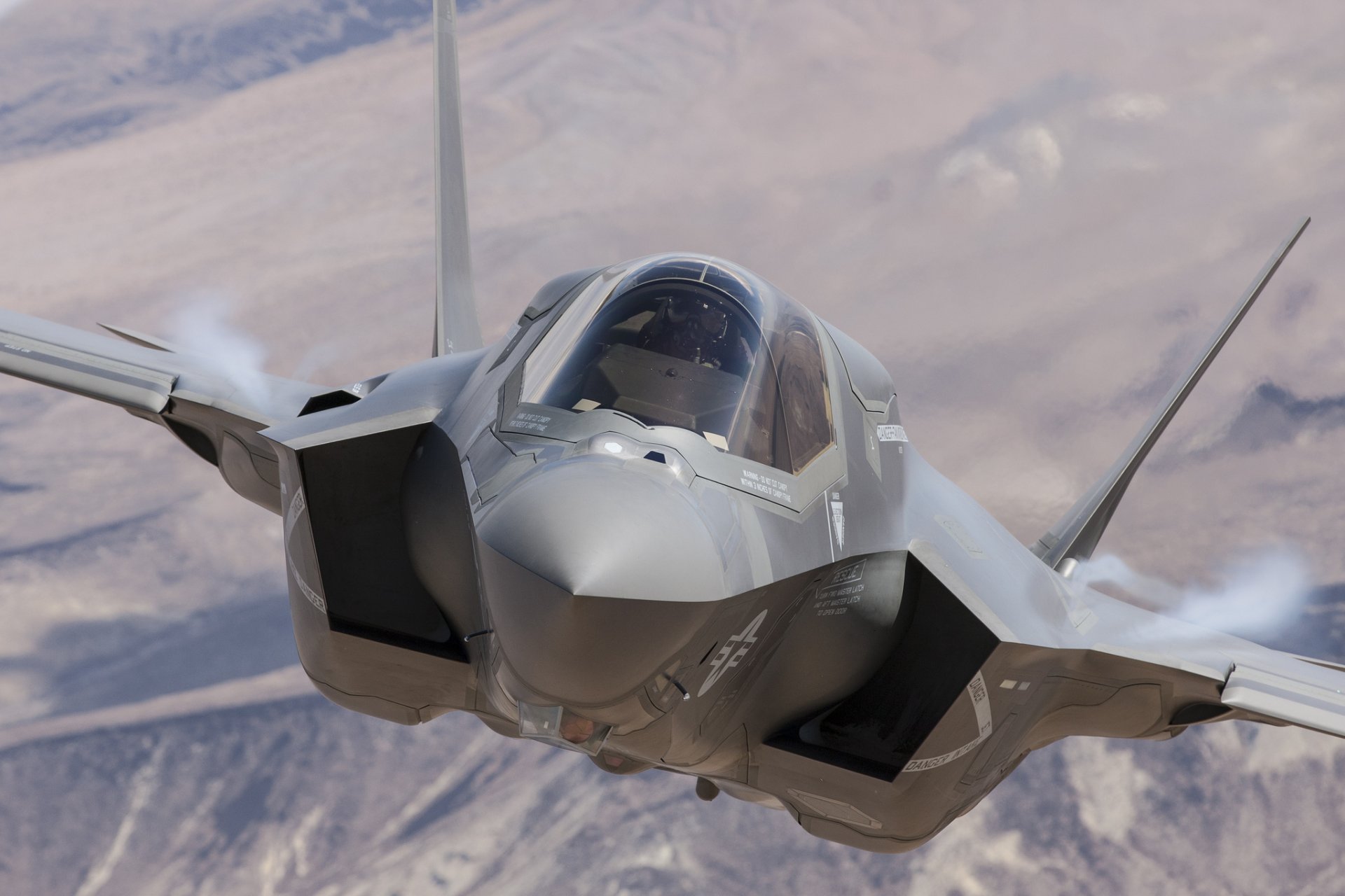 F-35 Lightning II Joint Strike Fighter |US Military Aircraft Picture