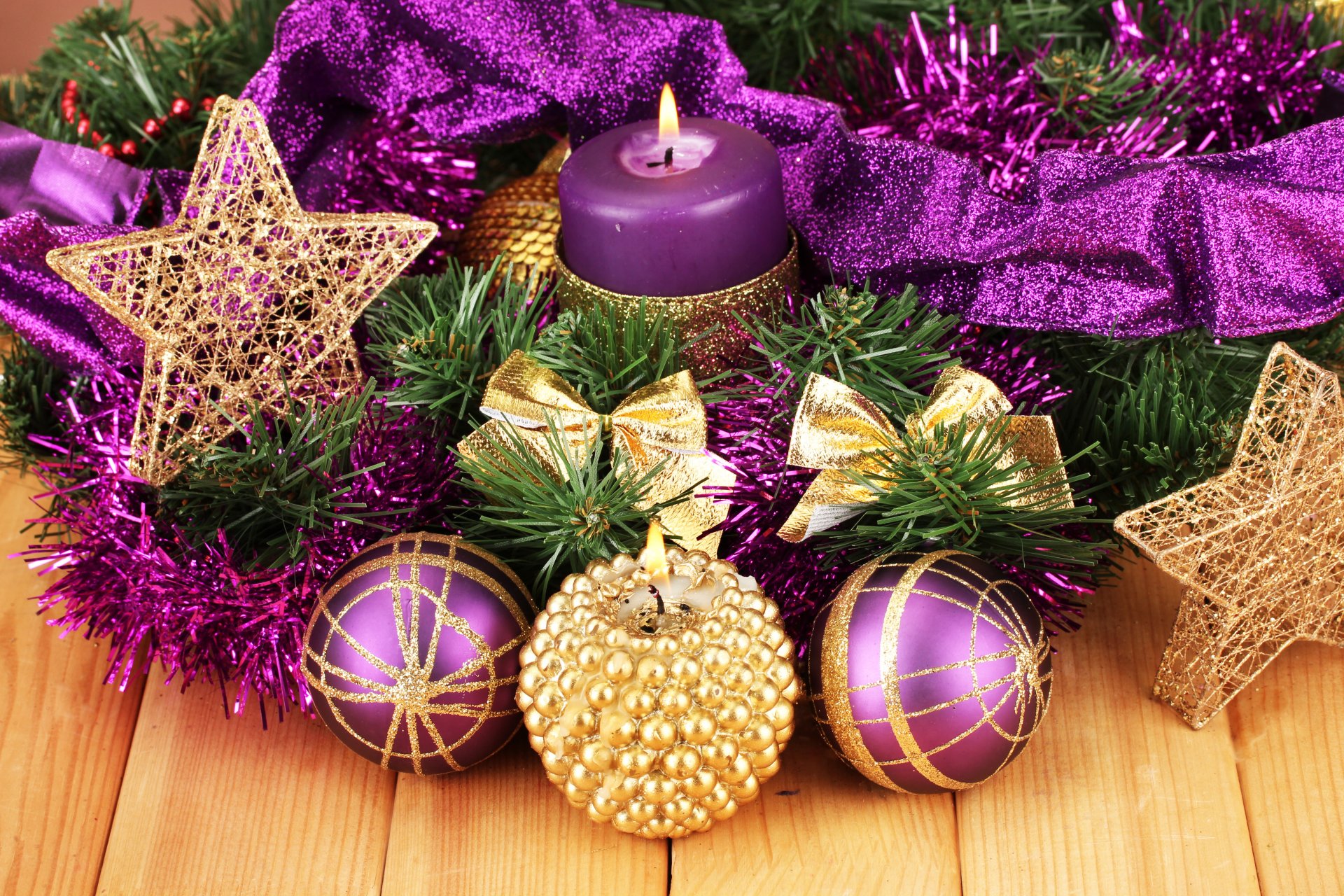 счастливого рождества новый год фиолетовые шары украшения звезды лента свечи с рождеством христовым новым годом ленты